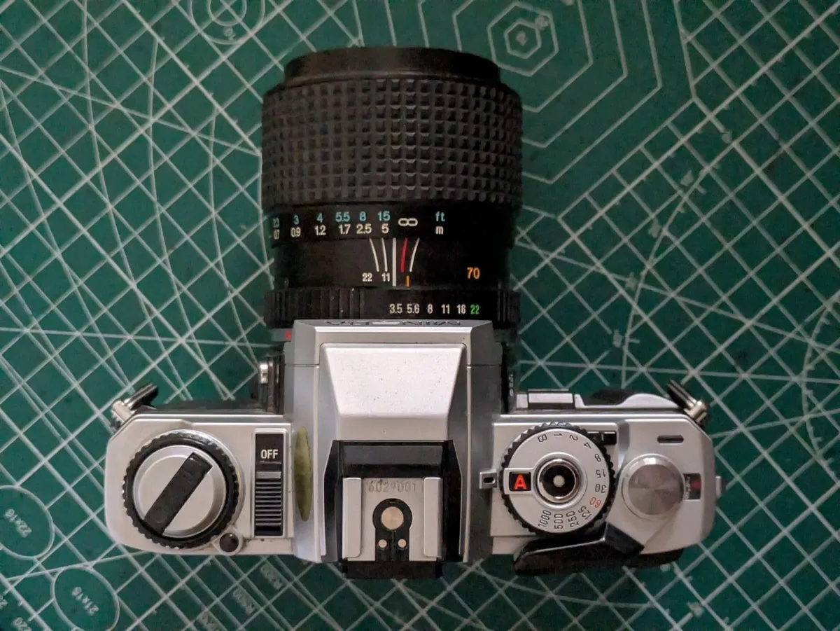 🎞️ Minolta X-500 + Tokina 35-70mm zoom lens - Image 2