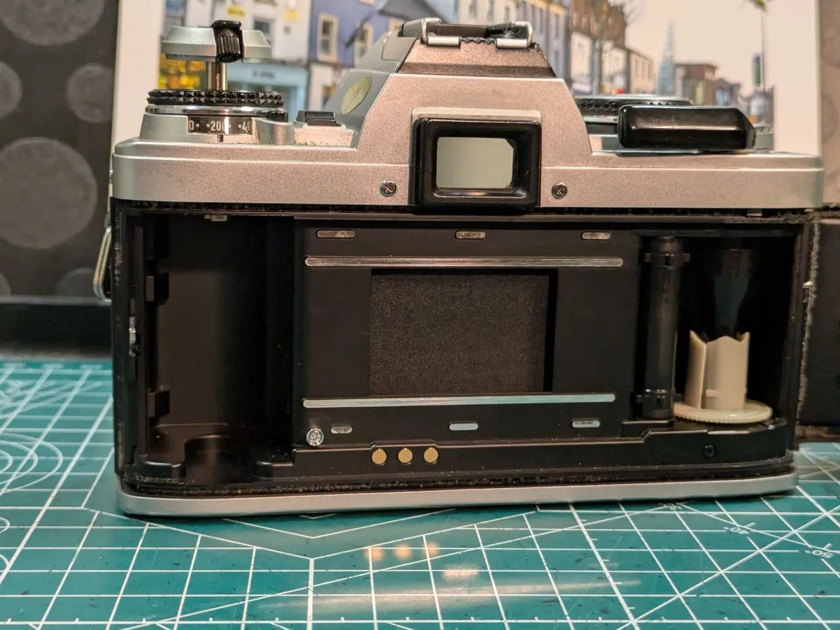 🎞️ Minolta X-500 + Tokina 35-70mm zoom lens - Image 3