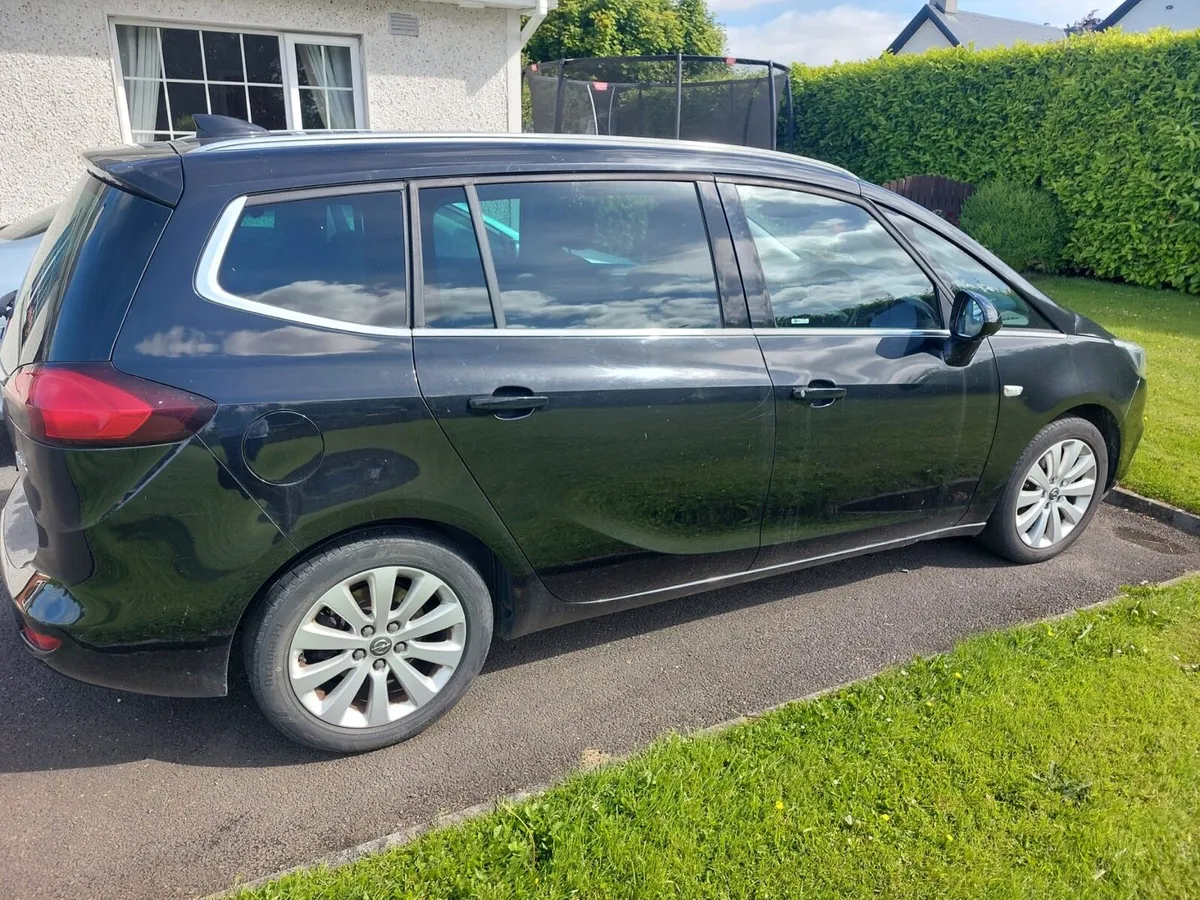 17 Opel Zafira engine noisy SALE AGREED - Image 3