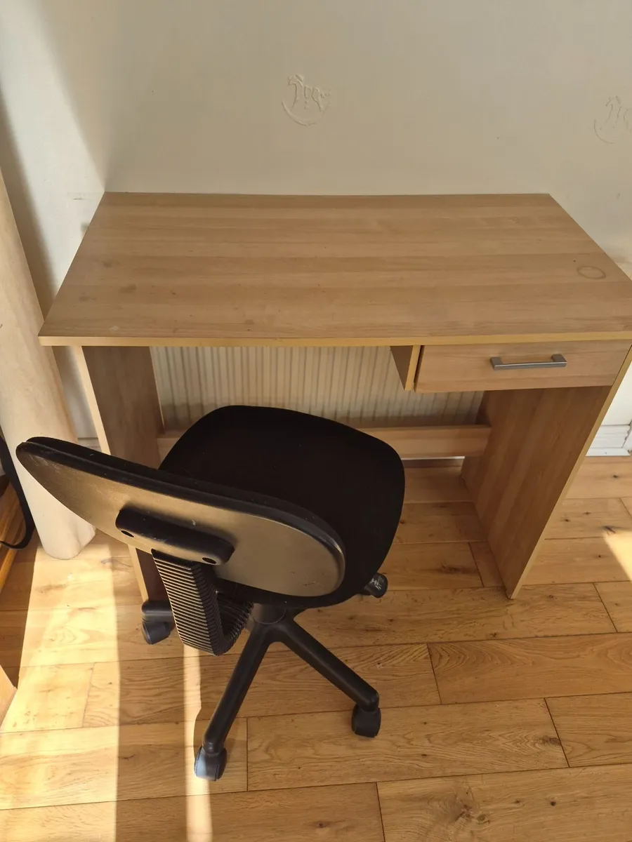 Childs Desk, school, study - Image 4