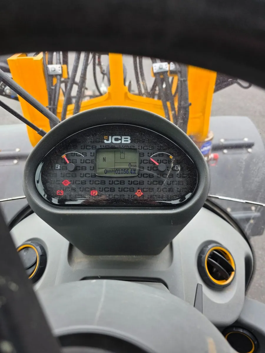 2022 JCB 407S Loader - Image 3