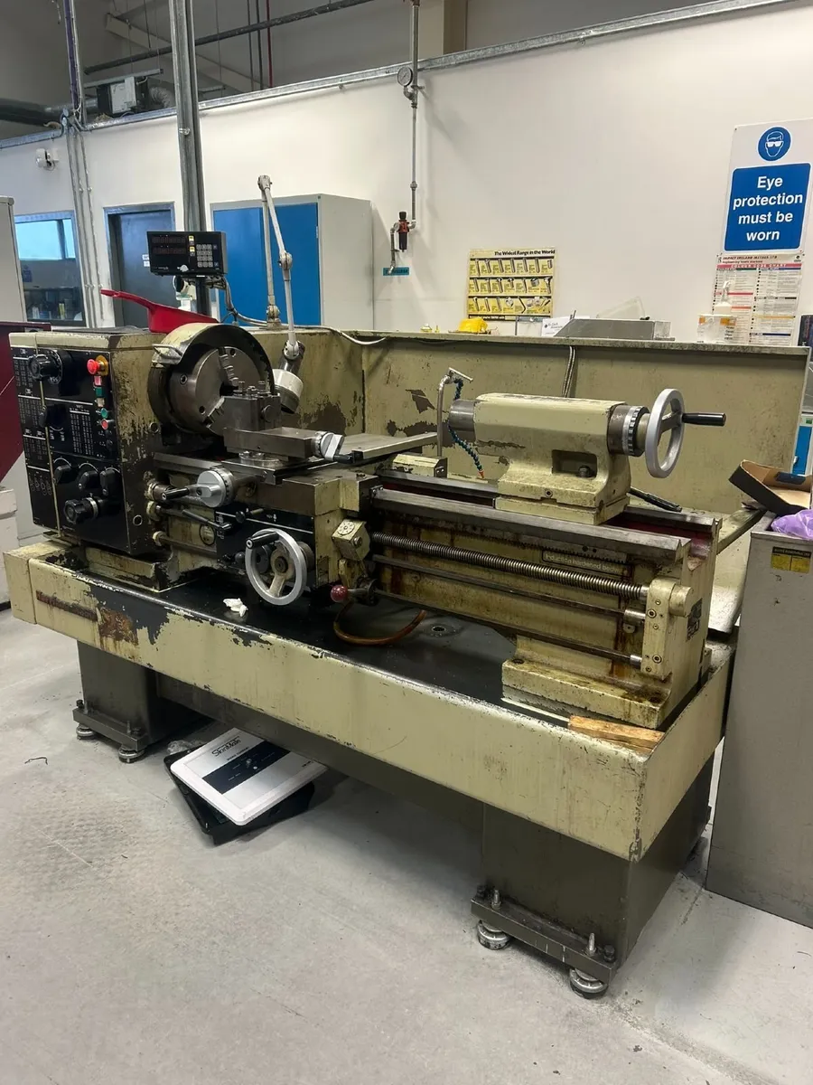 Used Harrison M390 Lathe
