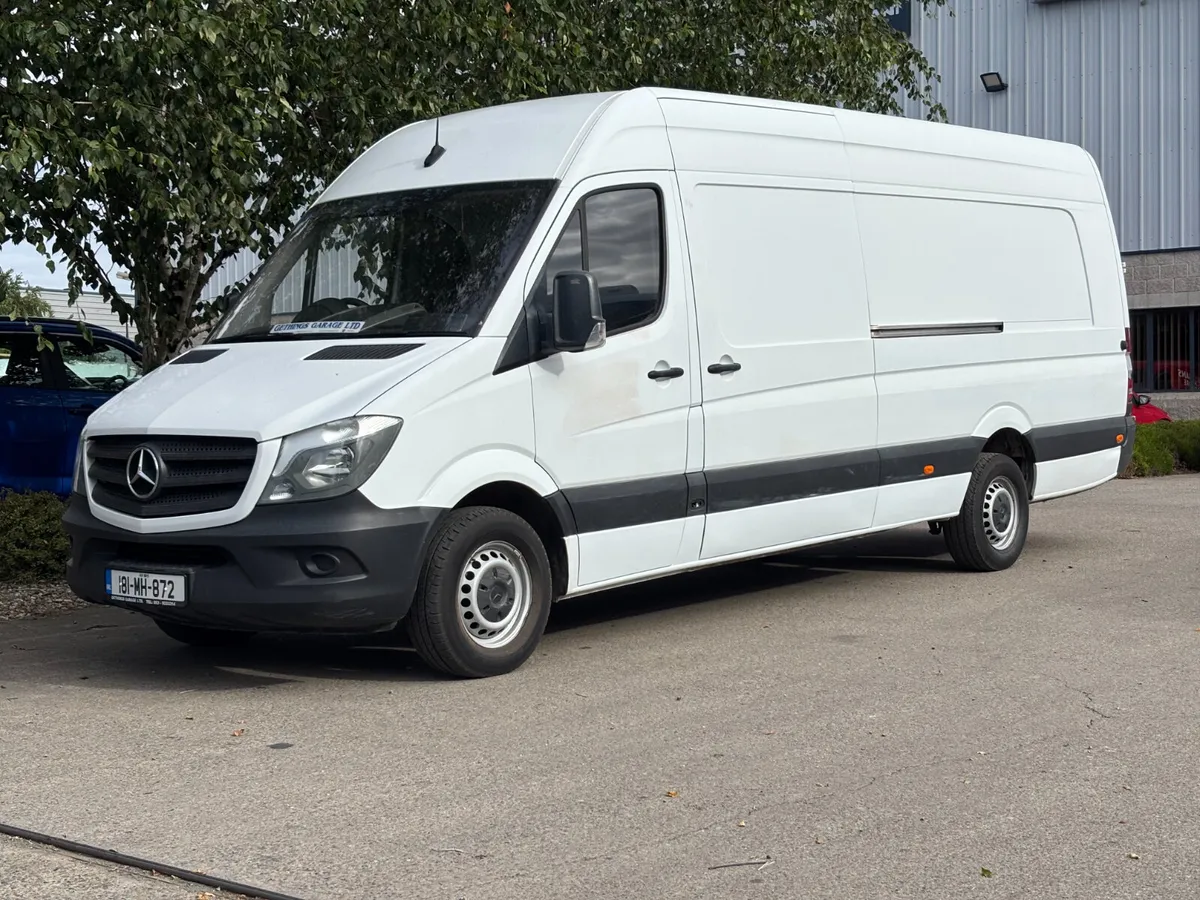 Mercedes-Benz Sprinter LWB 2018 - Image 1