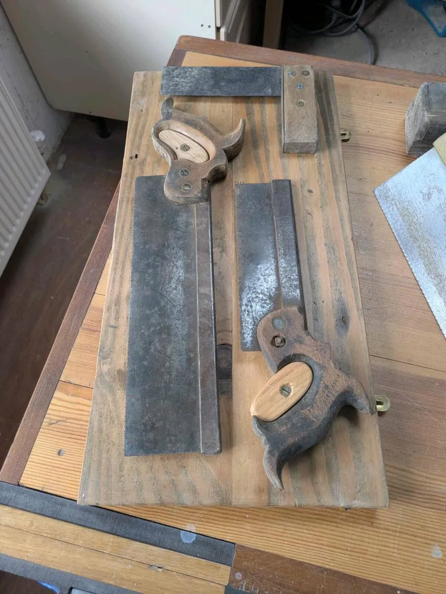 Display of antique woodworking tools - Image 2