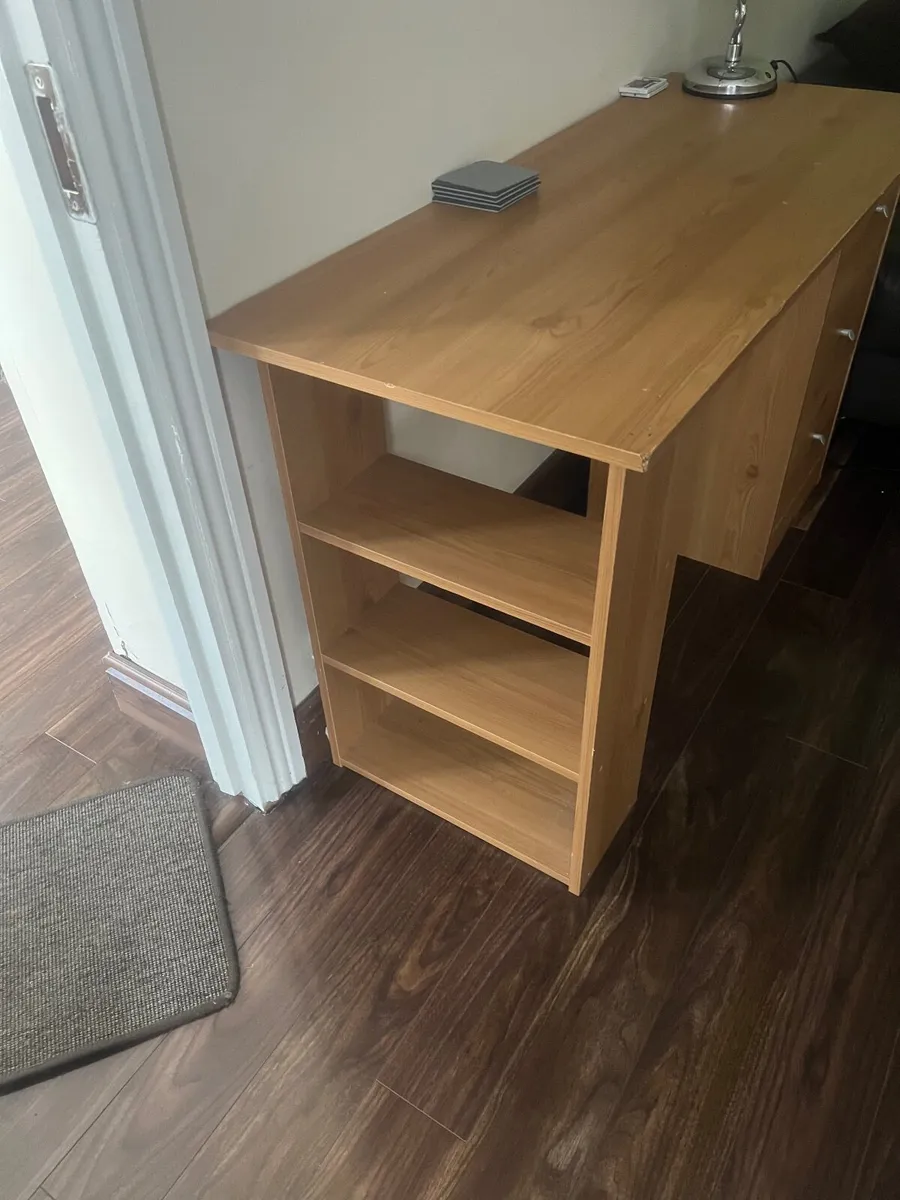 Desk - Image 2
