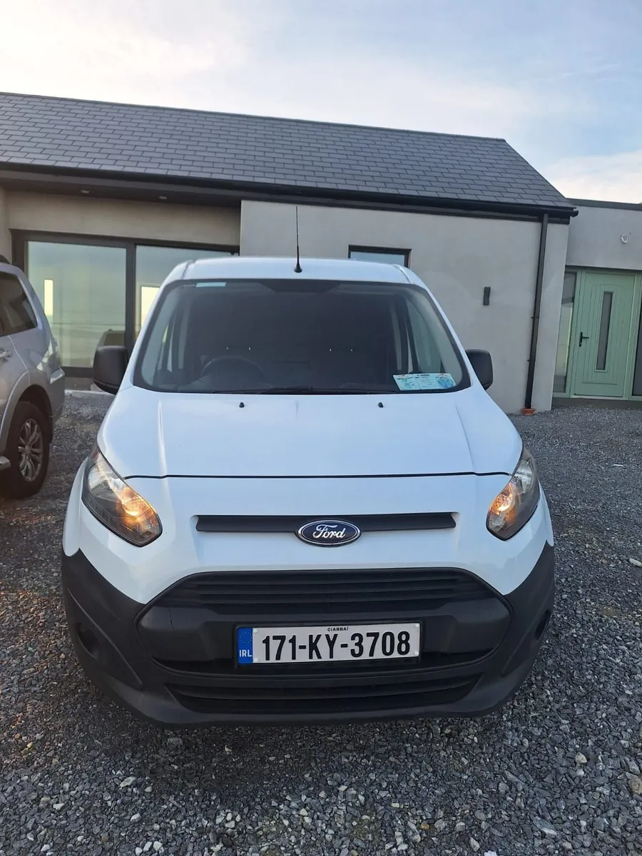 **2017 Ford Transit Connect** - Image 3