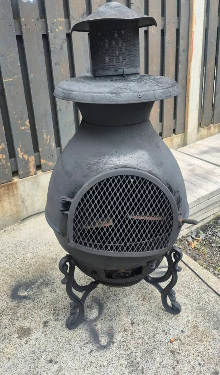 GARDECO TOIEDO CAST IRON CHIMENEA  IN BLACK. MATER - Image 2