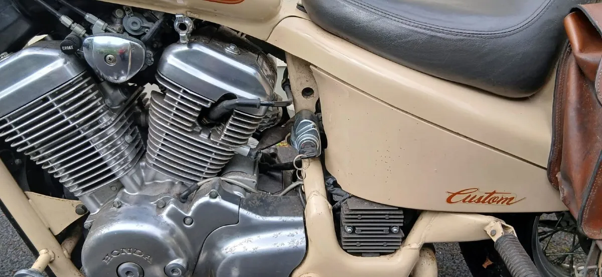 Honda Shadow 600 - Image 4