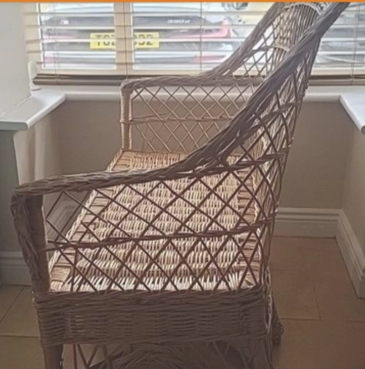 Free Wicker Seat - Image 4