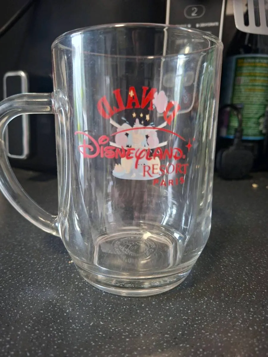 Vintage 1980's Disneyland Paris Beer Pint Glass - Image 4