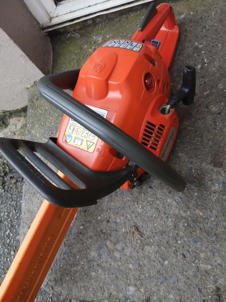 Husqvarna 120 chinasaw read about add - Image 2