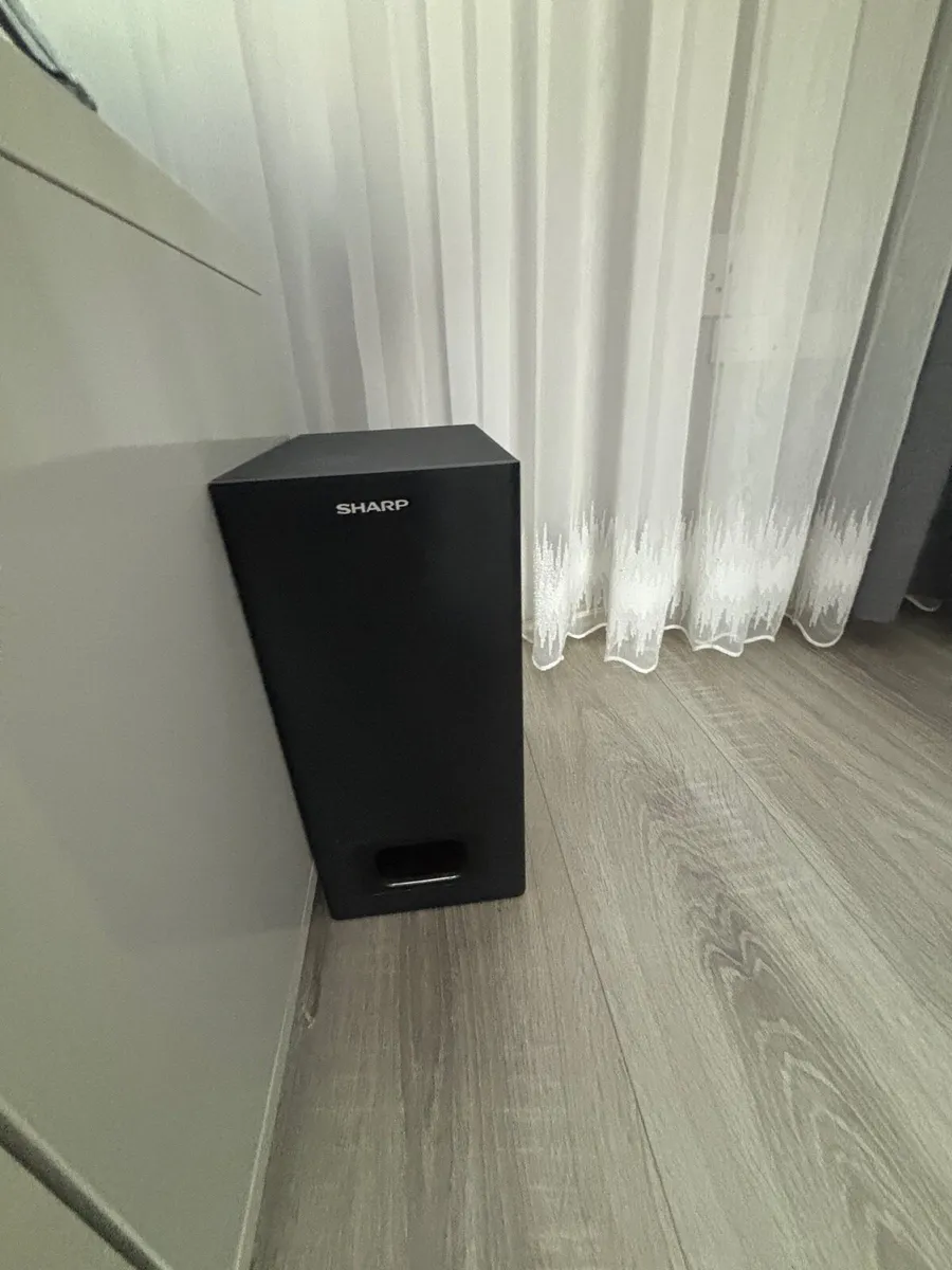 Sharp speaker and bass - Image 2