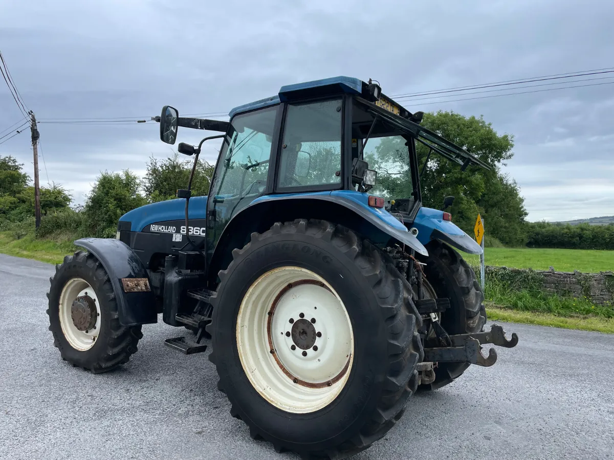 1999 New Holland 8360 - Image 4