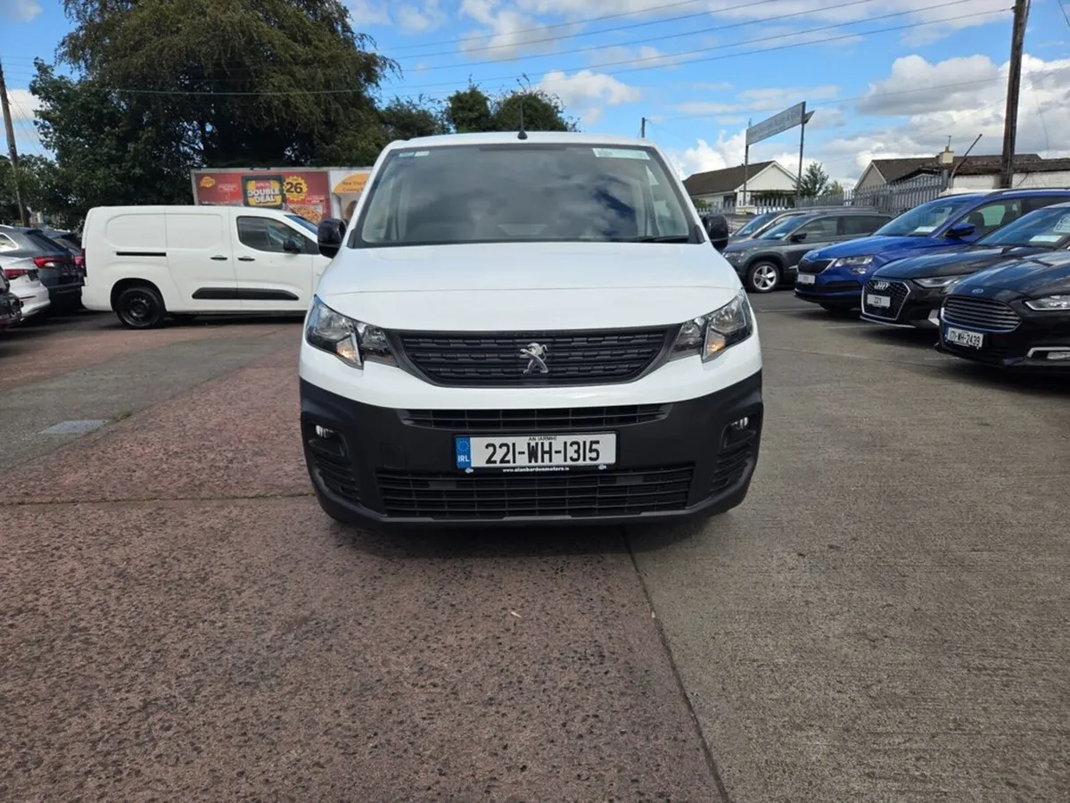 Peugeot Partner Professional Prem Bhdi - Image 2