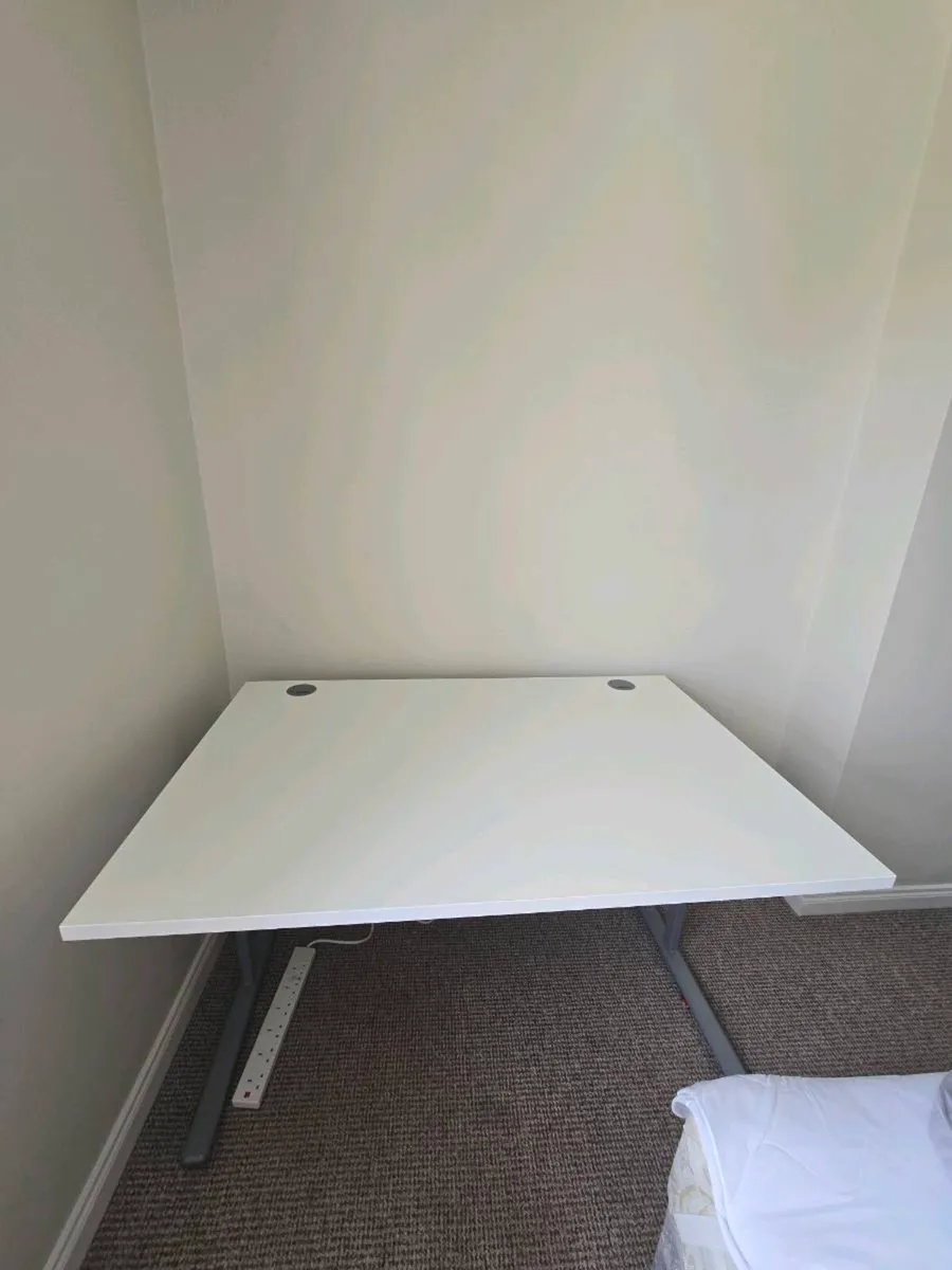 Computer Desk - Image 2