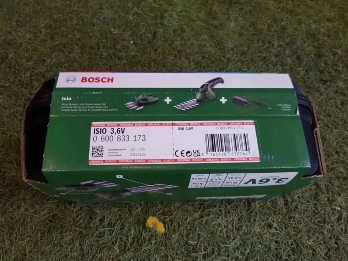BOSCH CORDLESS SHRUB AND GRASS SHEAR SET-FOR SALE - Image 2