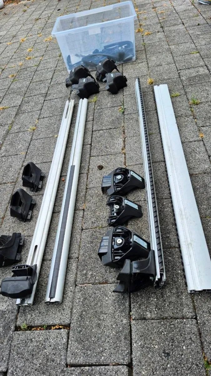 Roof Racks, €60 for the lot - Image 1