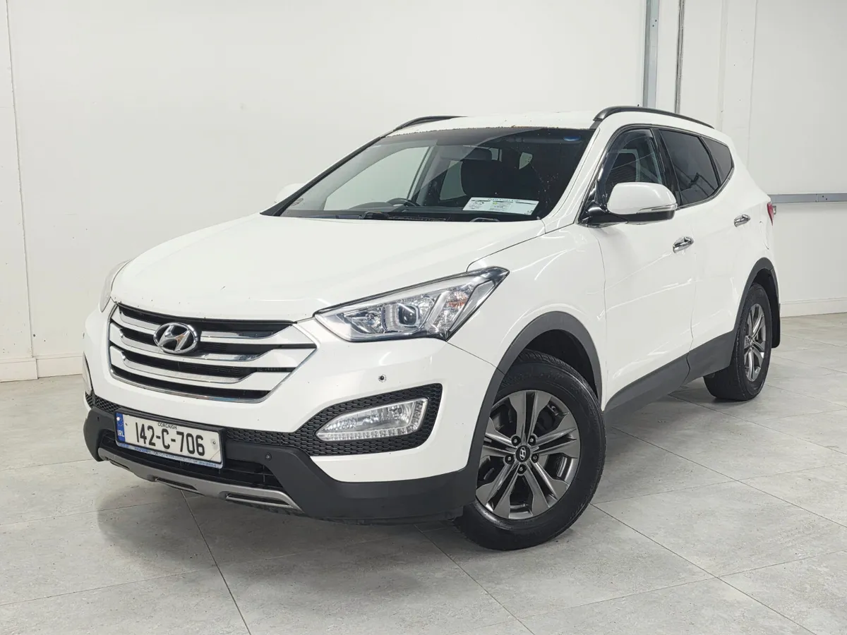 2014 Santa Fe 7-Seat 2.2 CRDi Comfort - 2 owners - Image 4