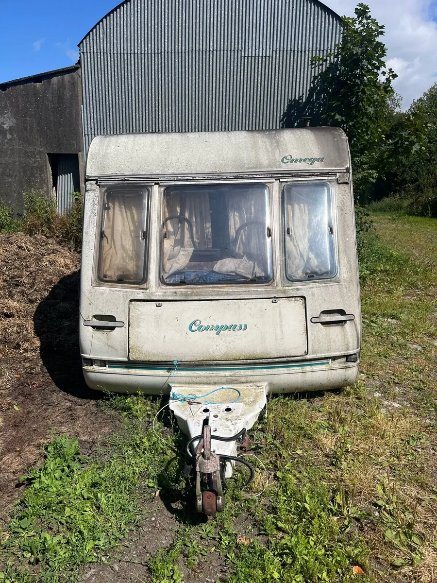 Caravan - Image 2