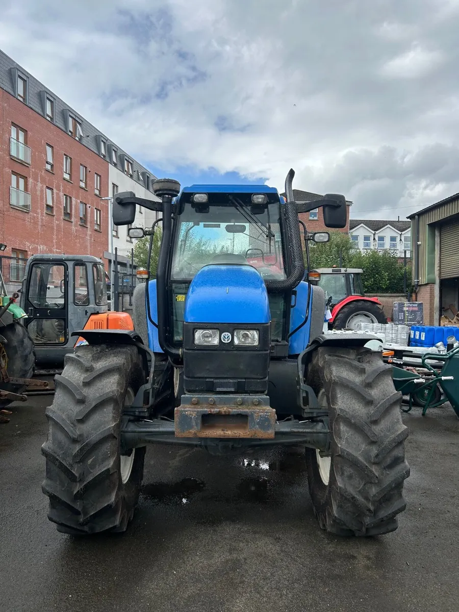 New Holland TS115 - Image 4