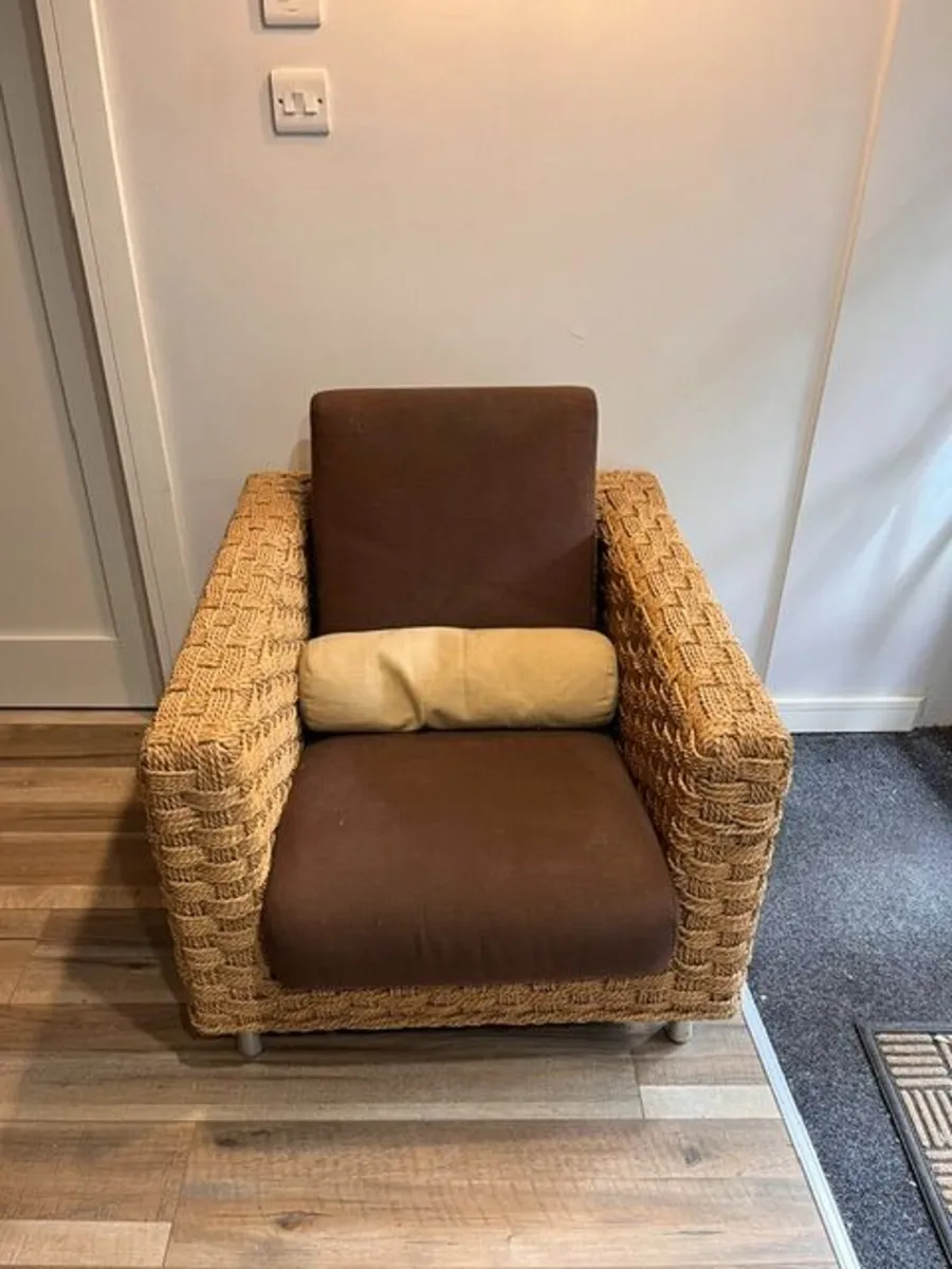 Armchair - Image 1