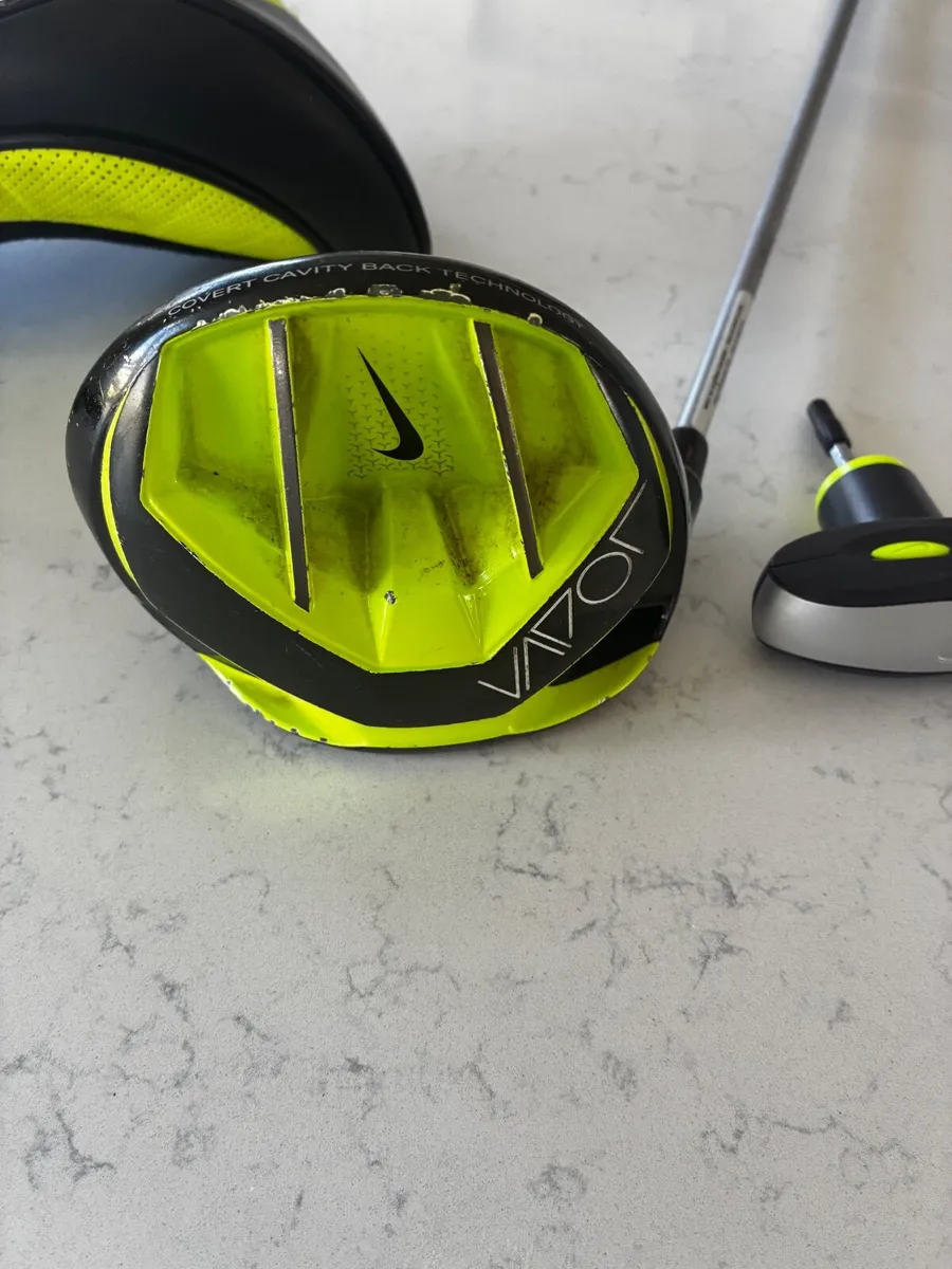 Used Nike Vapor LEFT HANDED Golf Driver, Cover & k - Image 2