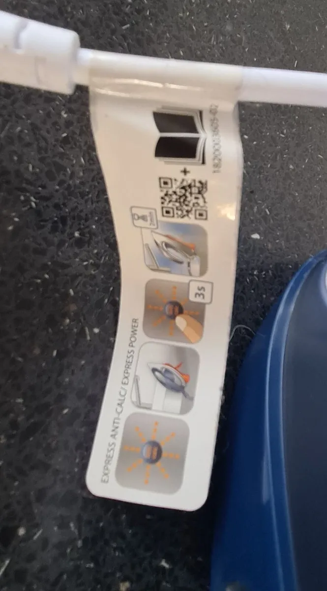 Tefal Express Essential Steam Generator Iron - Image 3