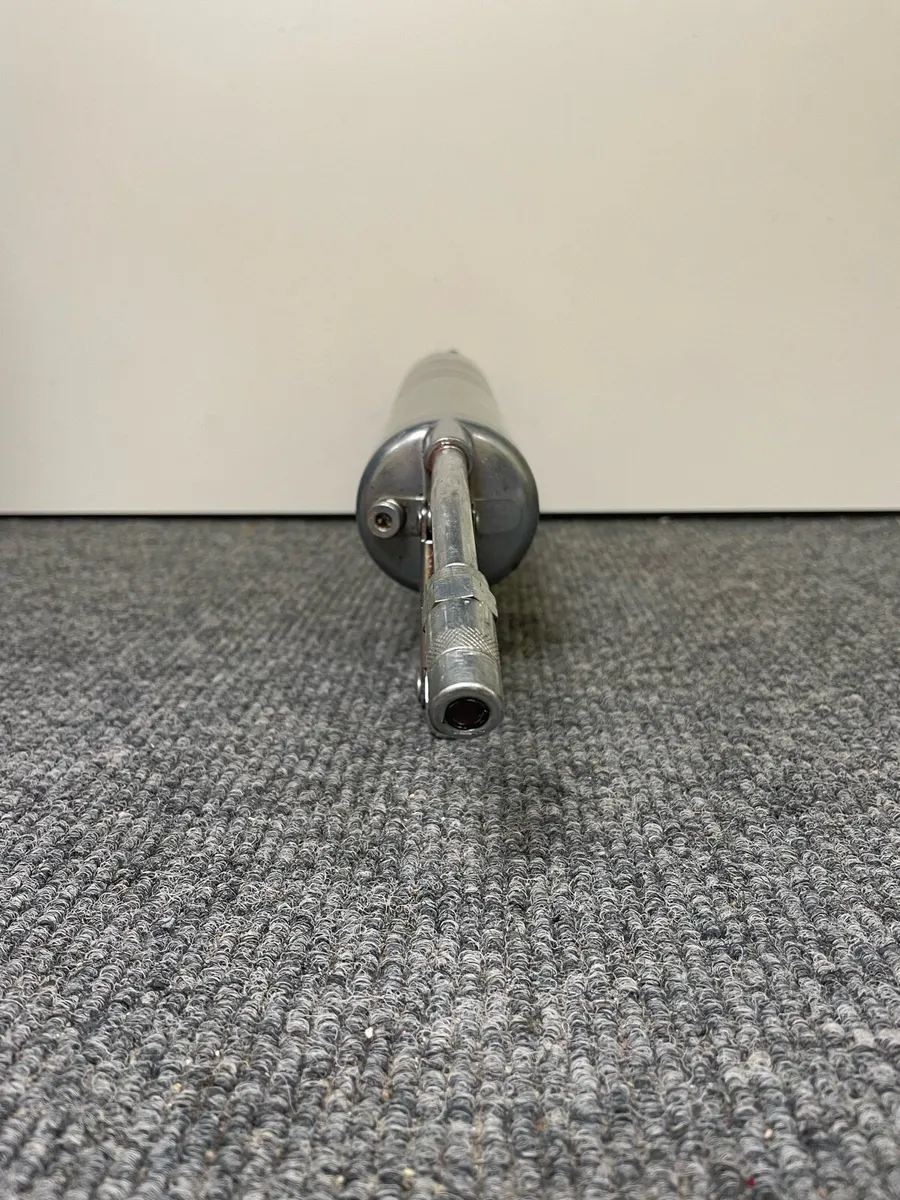 Metal Grease Gun - Image 2