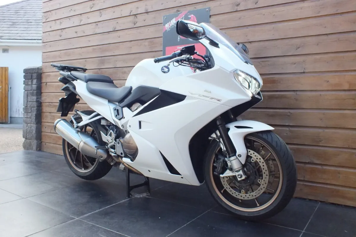 2017 Honda VFR800F (Low Miles & Loaded) - Image 2
