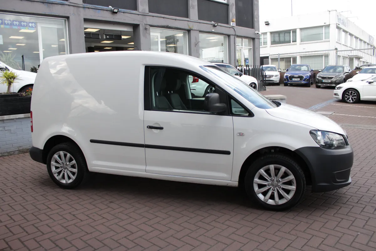 2014 VOLKSWAGEN CADDY MPV 1.6D - Image 3