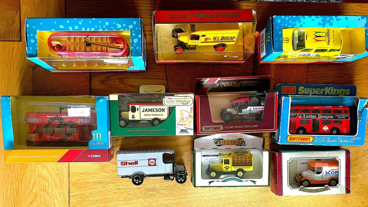 Die cast models - Image 1