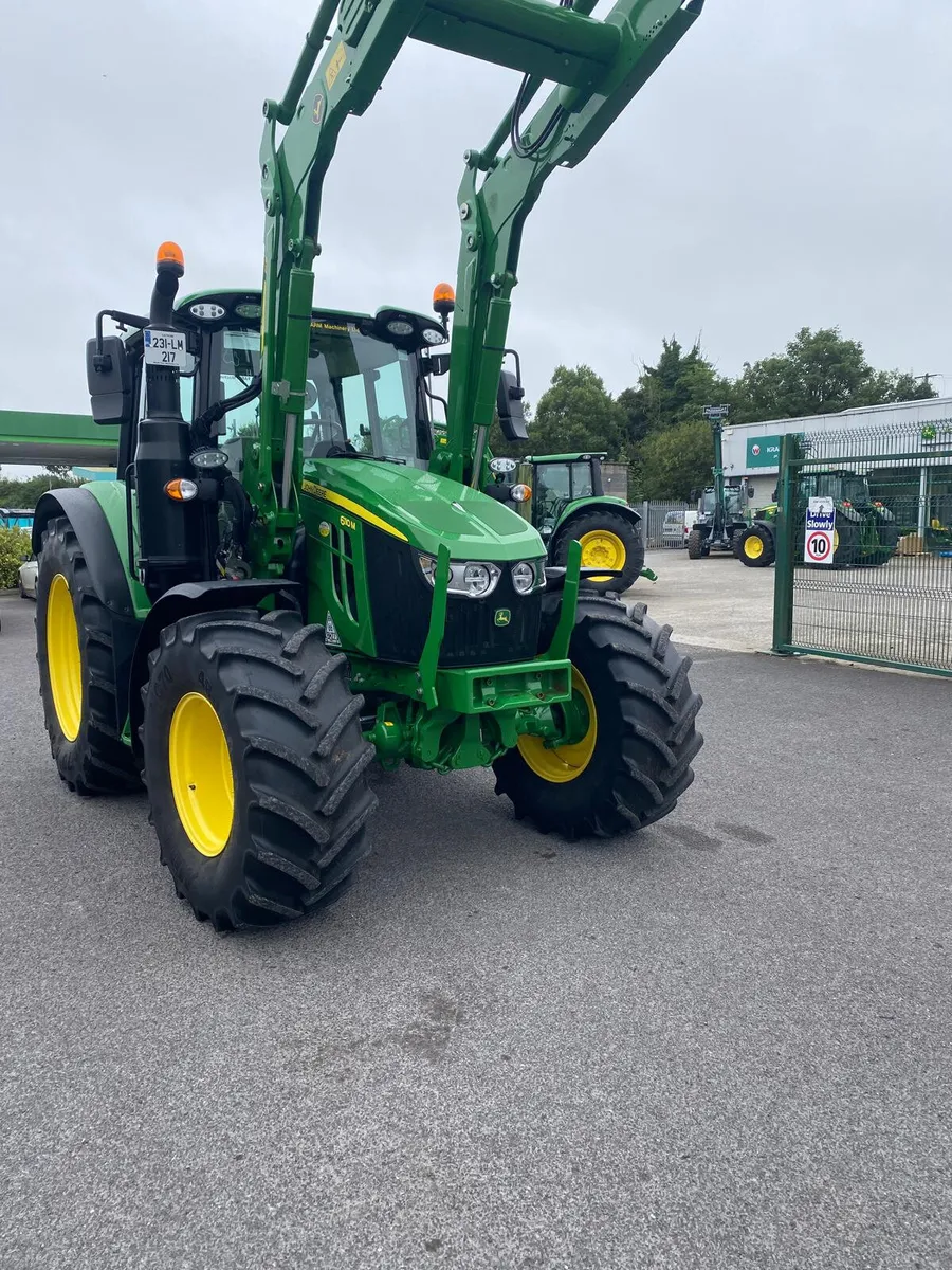2023 John Deere 6110M - Image 1