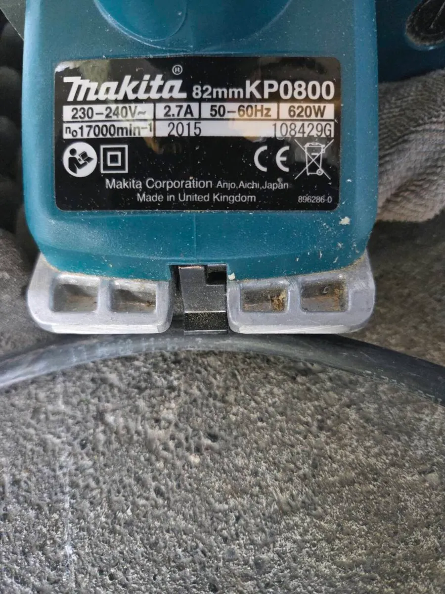 Makita Planer 240v - Image 2