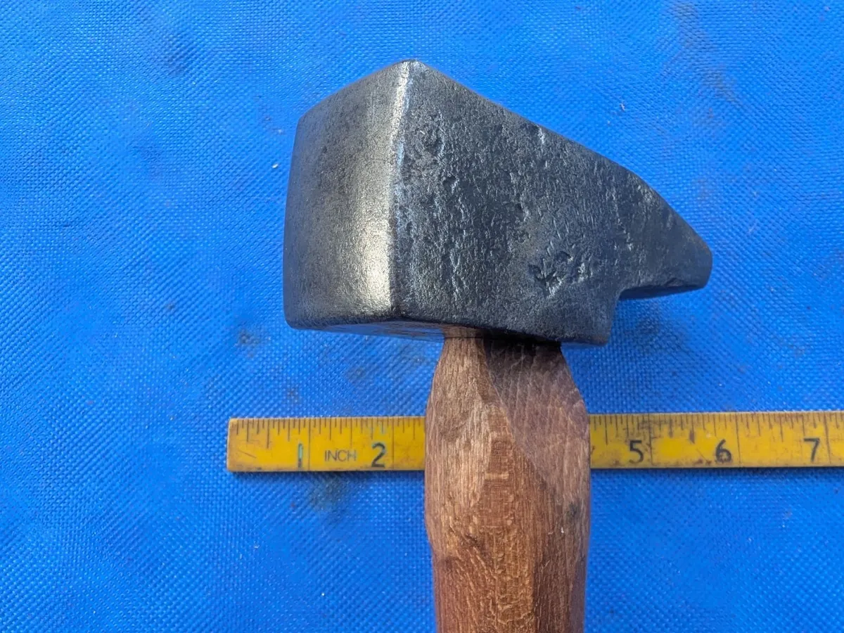 2.1/2lb Blacksmithing Hammer - Image 3
