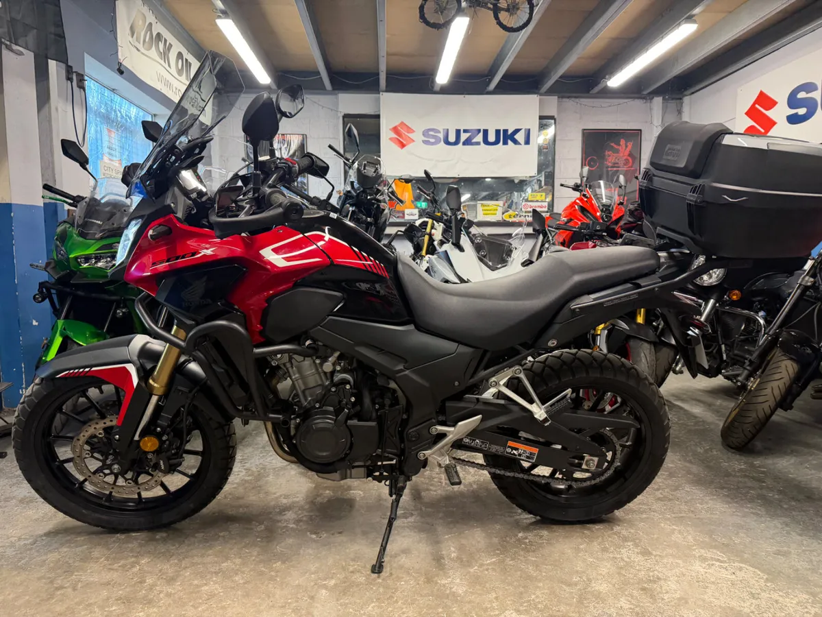 2025 Honda CB500X - Image 4