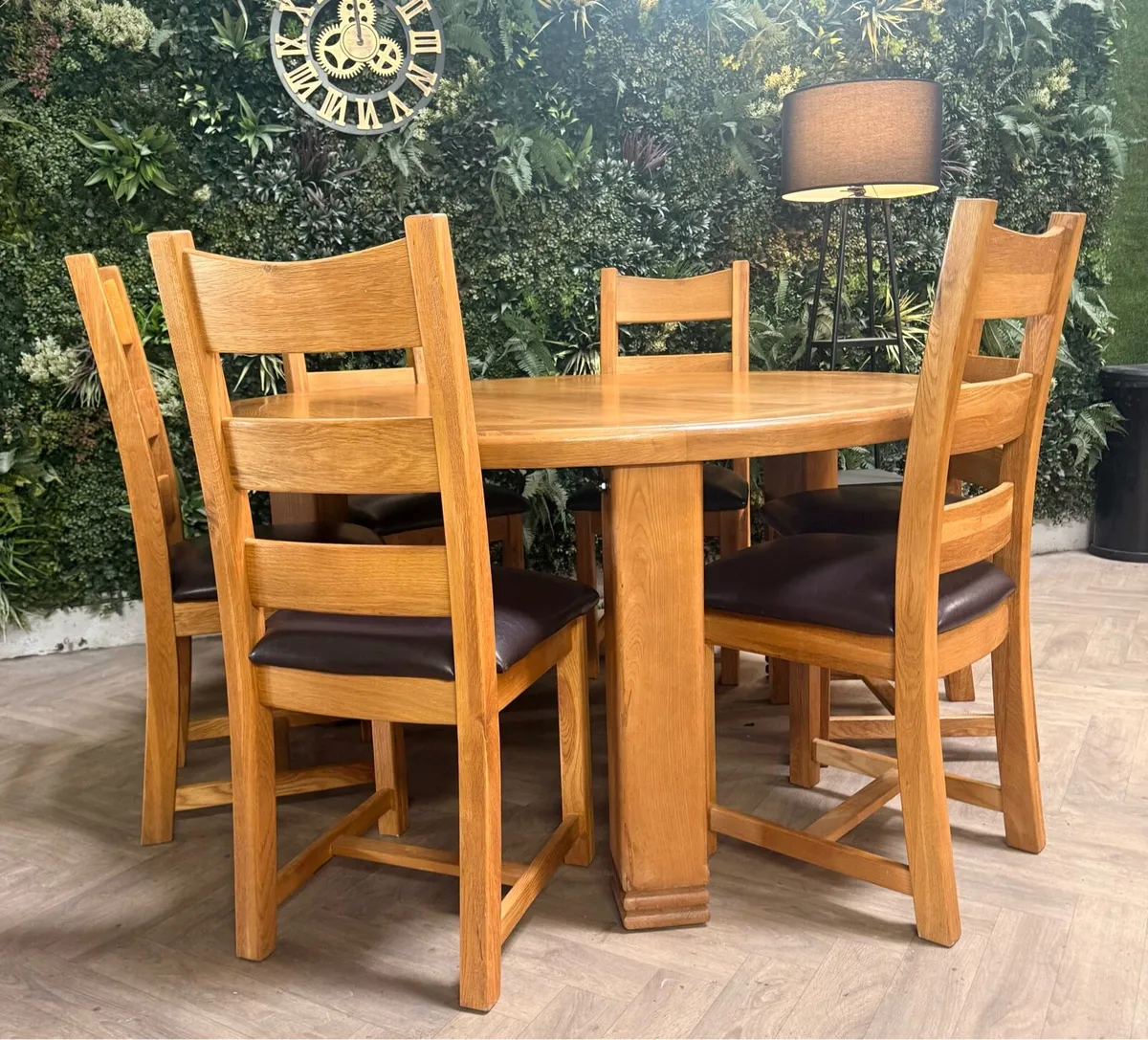 Round Danube oak kitchen table with 6 chairs - Image 3