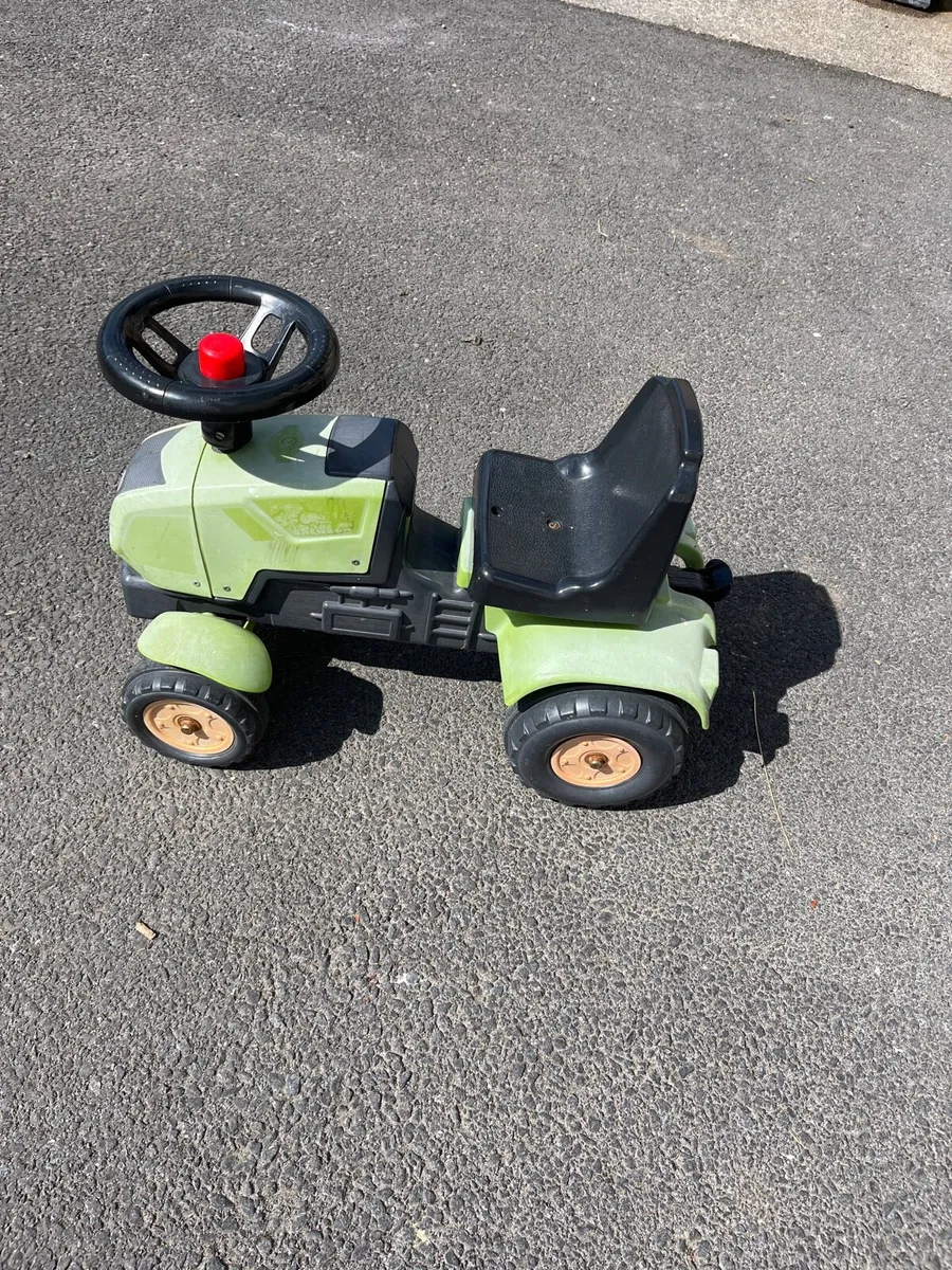 Kids toy ride on tractor - Image 1