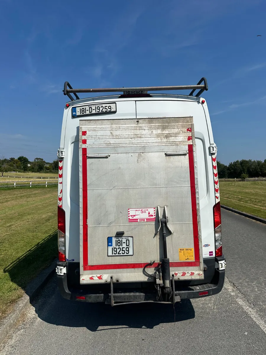 Ford Transit TwinWheel Tail-Lift 2018 DOE 03/27 - Image 4