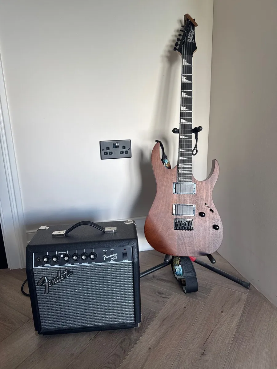 Guitar+amp - Image 1