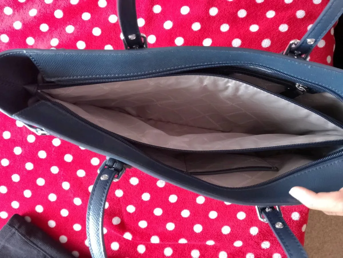 Michael Kors Blue Bag - Image 3