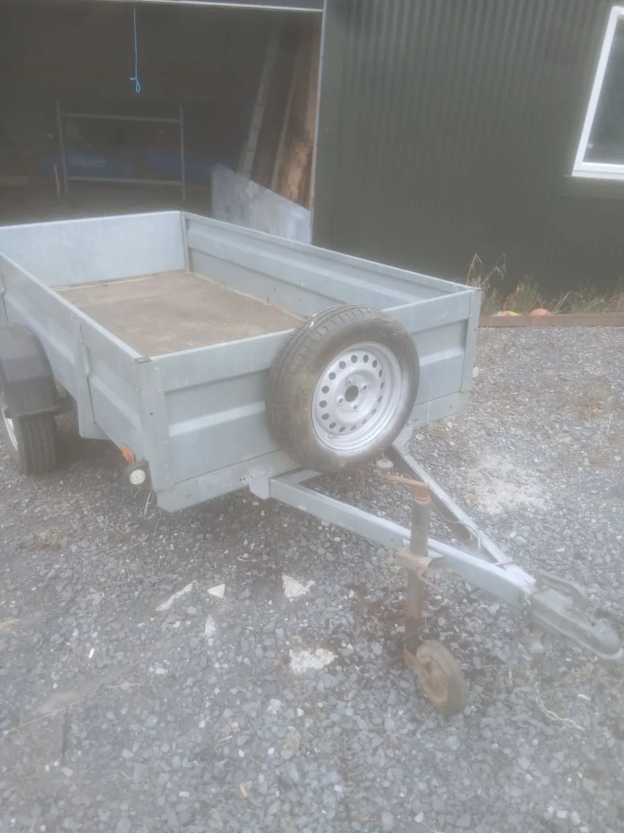 Trailer - Image 4