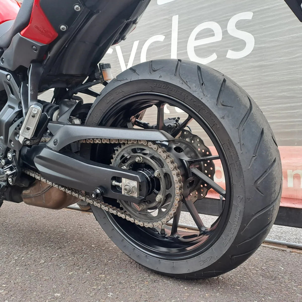 2021 Yamaha MT-07 Tracer red - Image 2