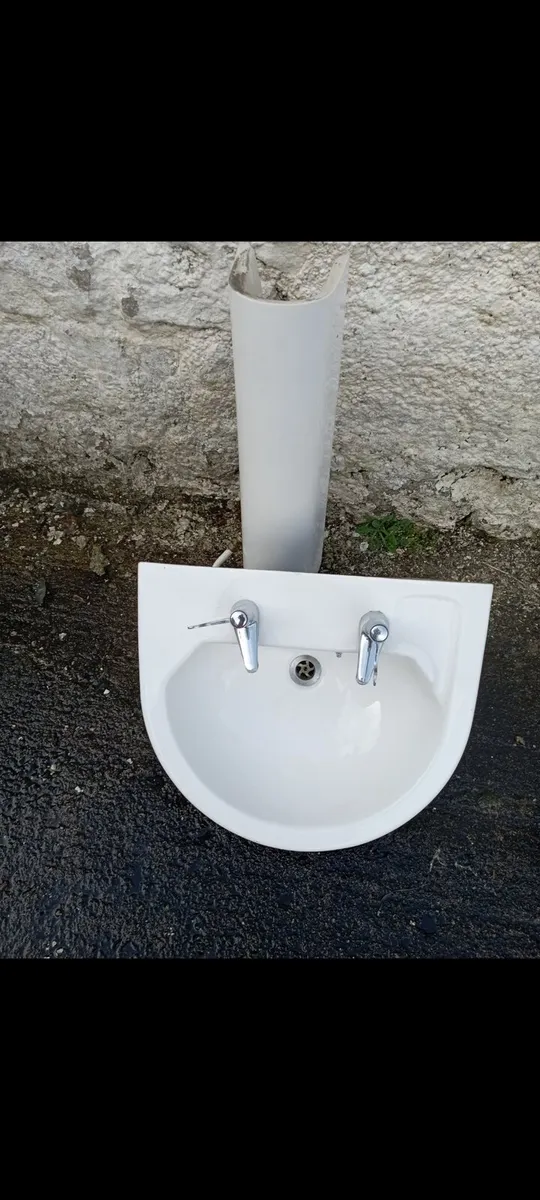 Sink - Image 1