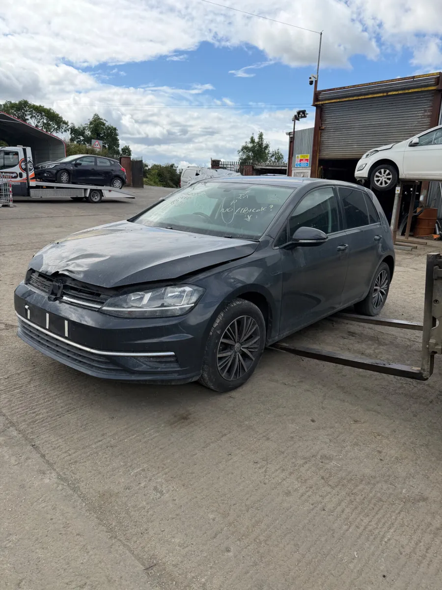BREAKING 2019 VOLKSWAGEN GOLF 1.0 - Image 2