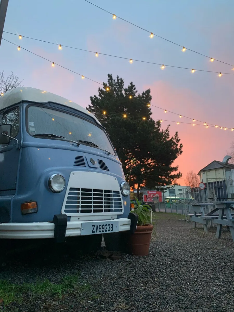 1977 Renault Estafette Coffee Van – Fully Equipped - Image 4