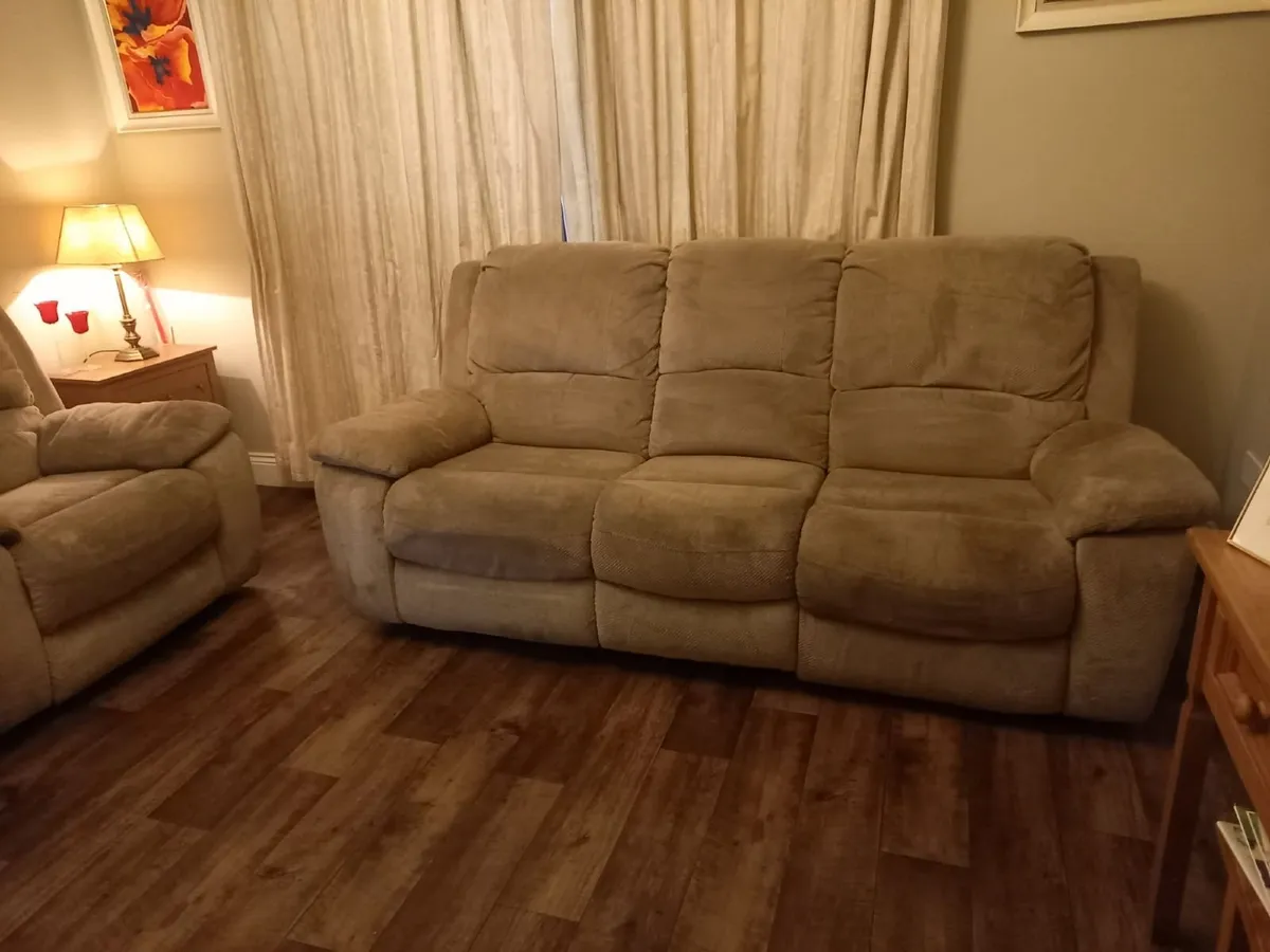 suite of furniture - Image 3