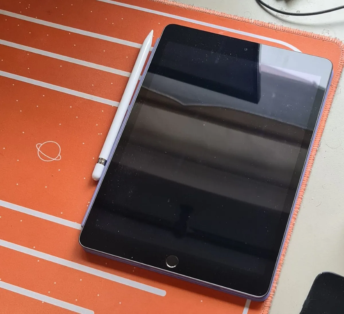 9th generation Apple iPad (2021) + Apple Pencil - Image 3
