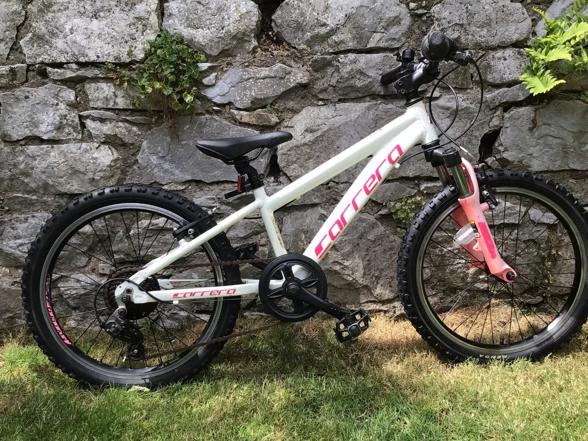 CARRERA LUNA 20” - Image 1