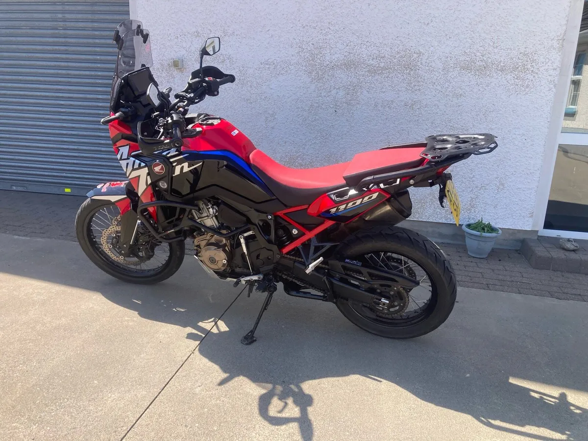 2023 Africa Twin quick shifter manual - Image 2
