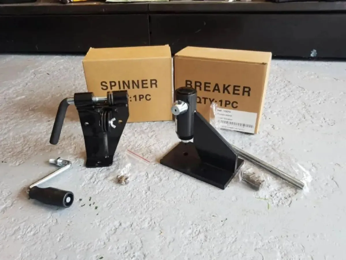 BENCH CHAIN BREAKER AND RIVET SPINNER - FOR SALE - Image 1